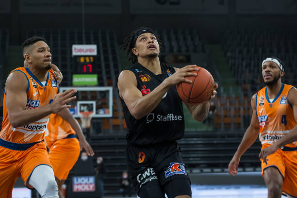 据从另一个 据从另一个